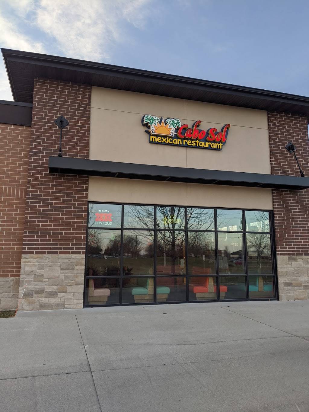 Cabo Sol | restaurant | 5010 Mills Civic Pkwy #100, West Des Moines, IA 50265, USA | 5152236319 OR +1 515-223-6319