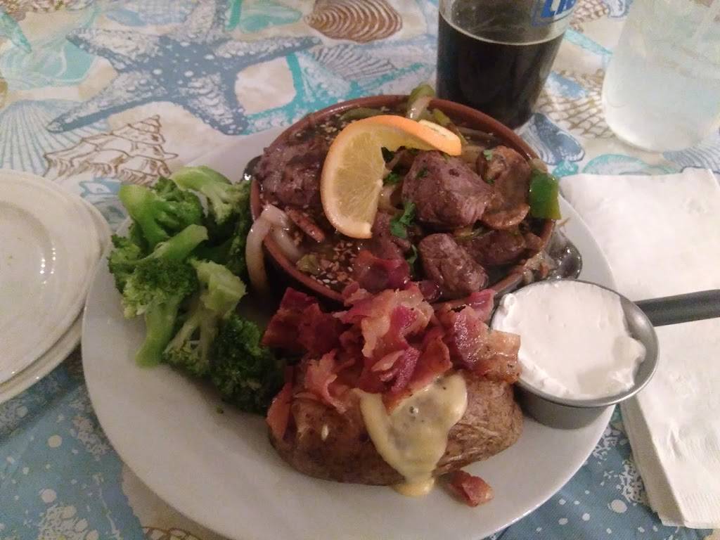 Glenns Place | restaurant | 214 US-1, Bucksport, ME 04416, USA | 2077029412 OR +1 207-702-9412