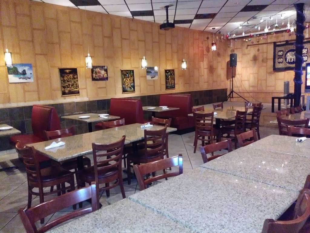 Bangkok Thai Cuisine | restaurant | 9296 Westheimer Rd #200, Houston, TX 77063, USA | 2818883095 OR +1 281-888-3095