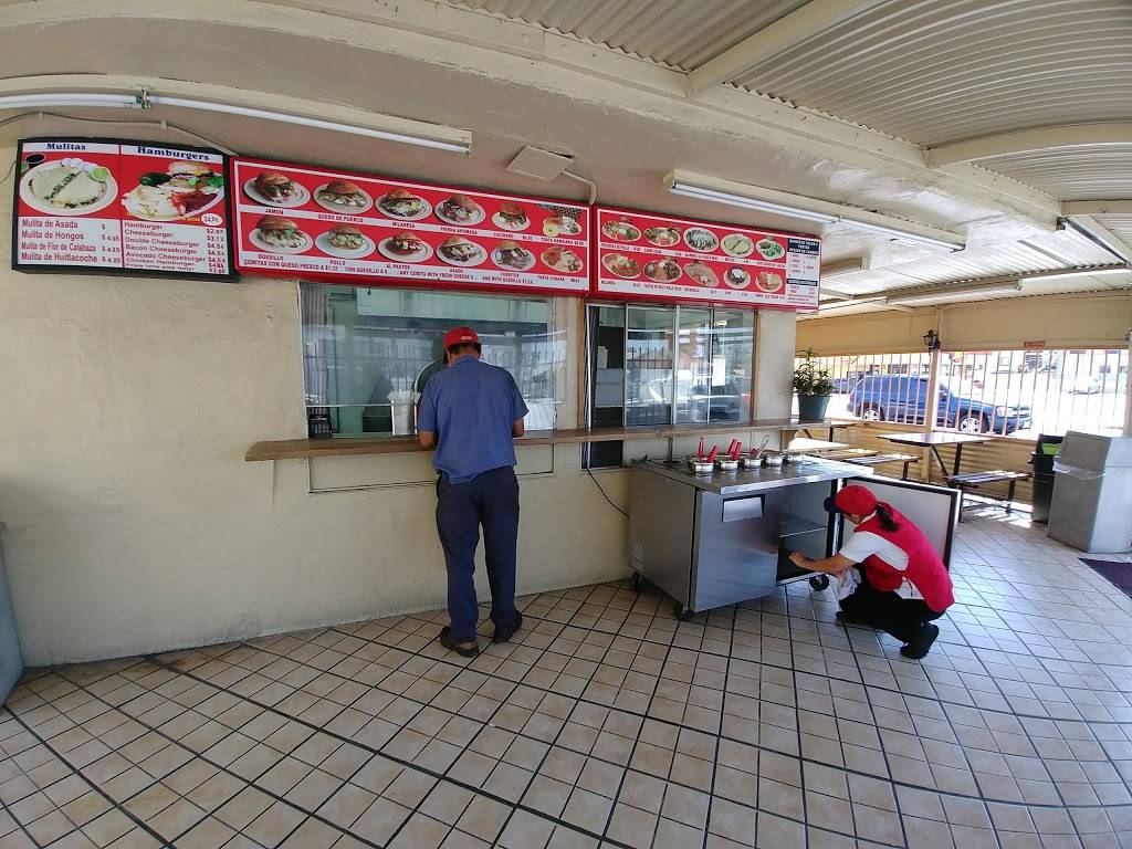 Tacis Tortas & Burritos | restaurant | 2528 S Central Ave, Los Angeles, CA 90011, USA | 3232325100 OR +1 323-232-5100