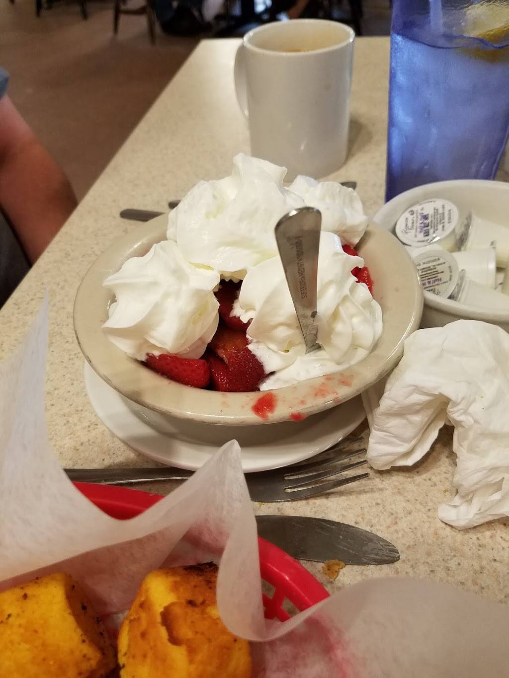 Farmhouse Restaurant | restaurant | 5123 Mill Store Rd, Lake Park, GA 31636, USA | 2295595445 OR +1 229-559-5445