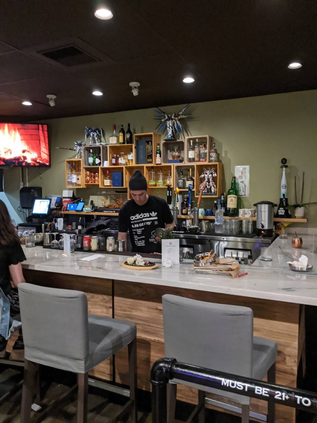 Son Of A Butcher | restaurant | 2236 Eastlake Ave E, Seattle, WA 98102, USA | 2069466574 OR +1 206-946-6574