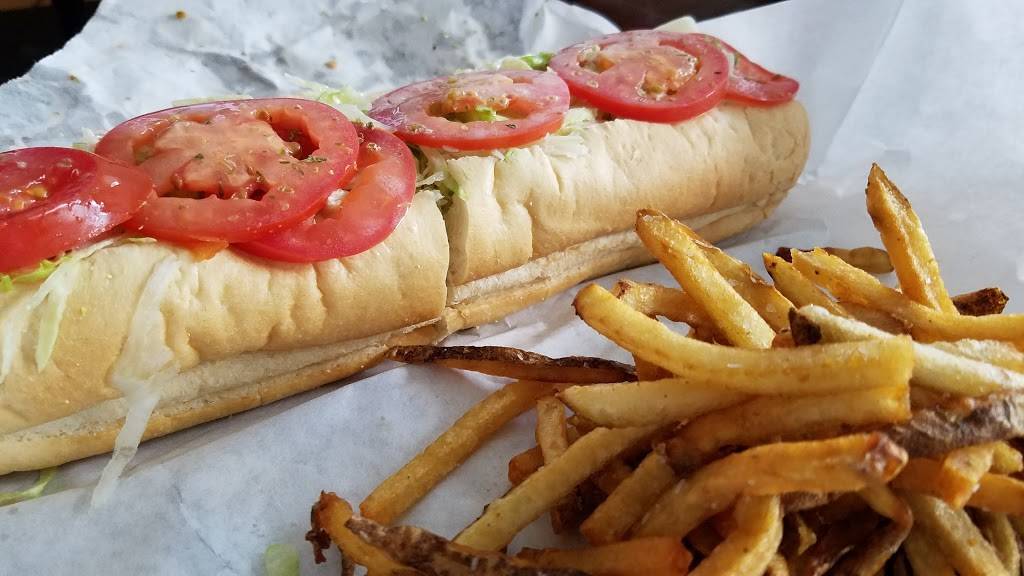 mojos east coast eats | restaurant | 2758 Maple Ave, Downers Grove, IL 60515, USA | 6307962832 OR +1 630-796-2832