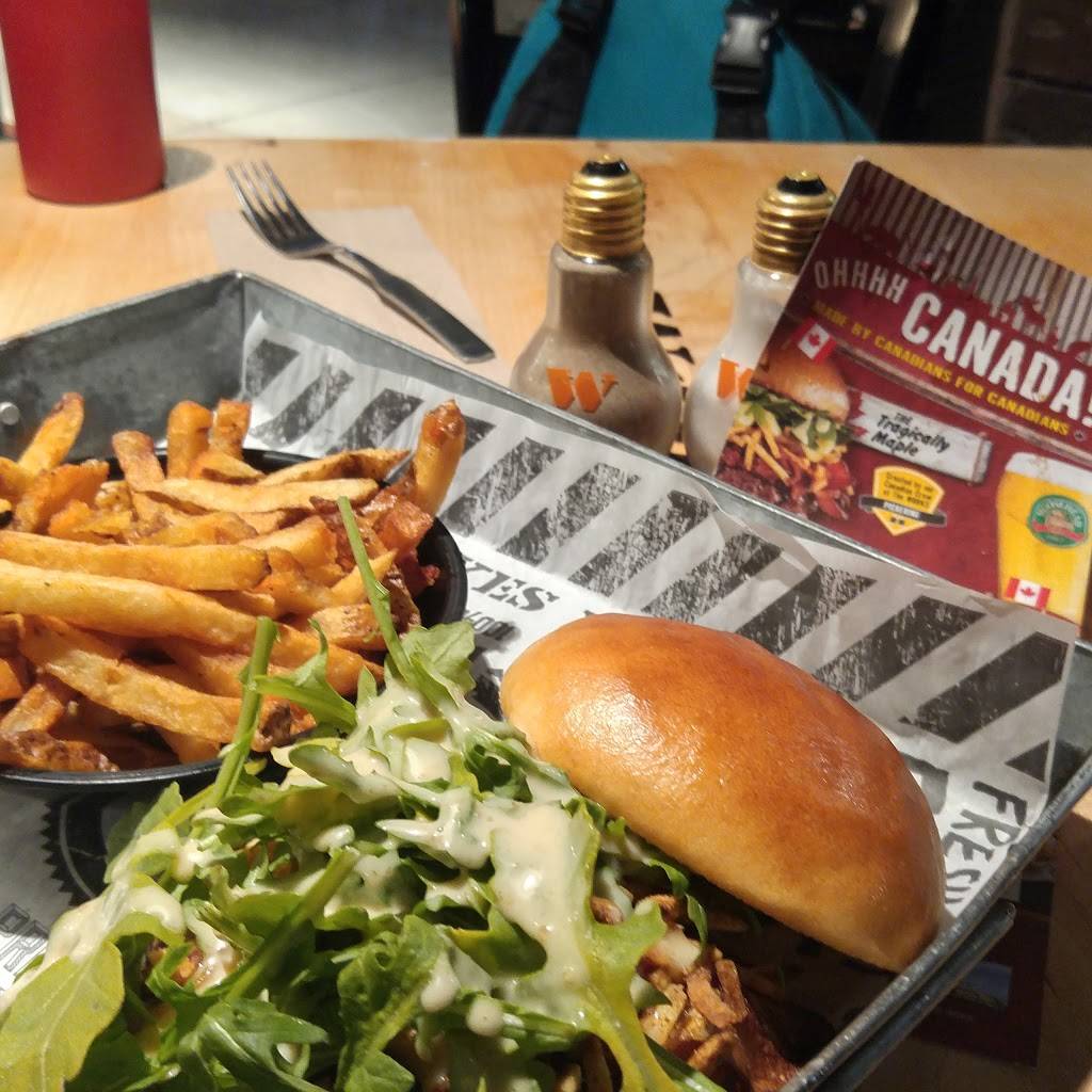 The Works Gourmet Burger Bistro | restaurant | 298 Princess St, Kingston, ON K7L 1B5, Canada | 6135476000 OR +1 613-547-6000