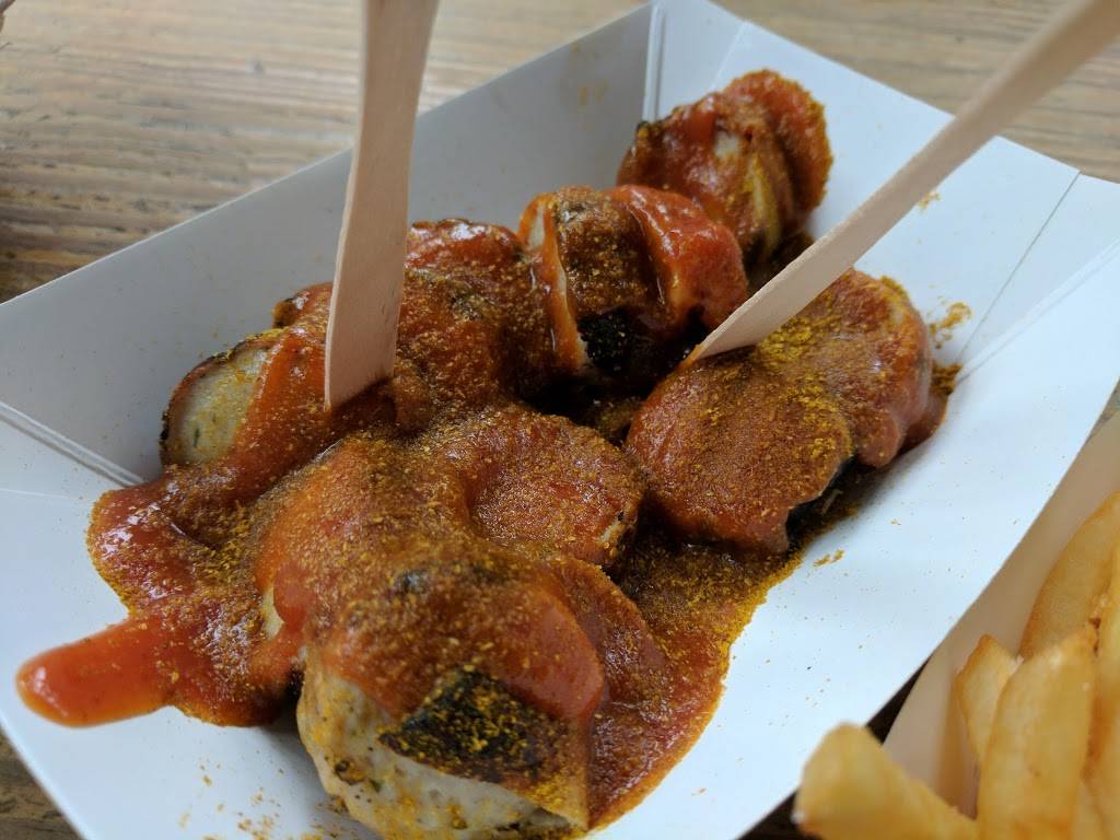 Zum Schneider NYC | restaurant | 107 Avenue C, New York, NY 10009, USA | 2125981098 OR +1 212-598-1098