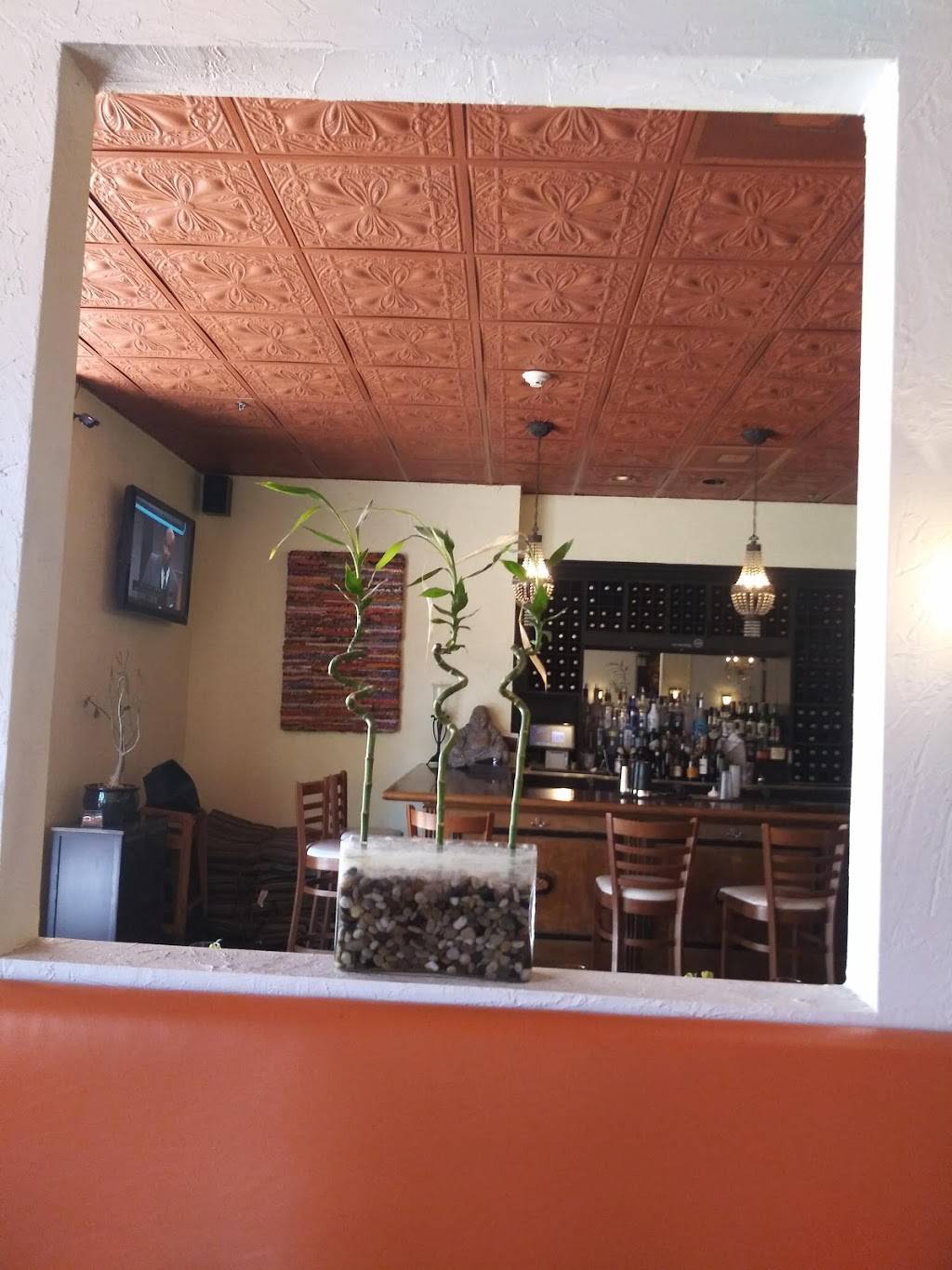 Si Lom Restaurant | restaurant | 3300 Oak Lawn Ave #110, Dallas, TX 75219, USA | 2147800983 OR +1 214-780-0983