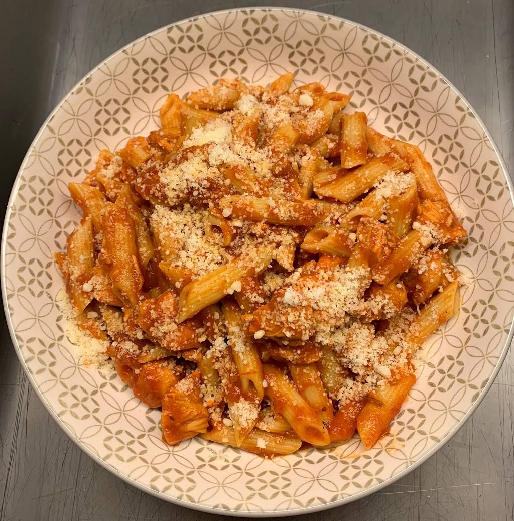 Healthy Fusions | restaurant | 2240 Wyandotte St W, Windsor, ON N9B 1K2, Canada | 5199155955 OR +1 519-915-5955