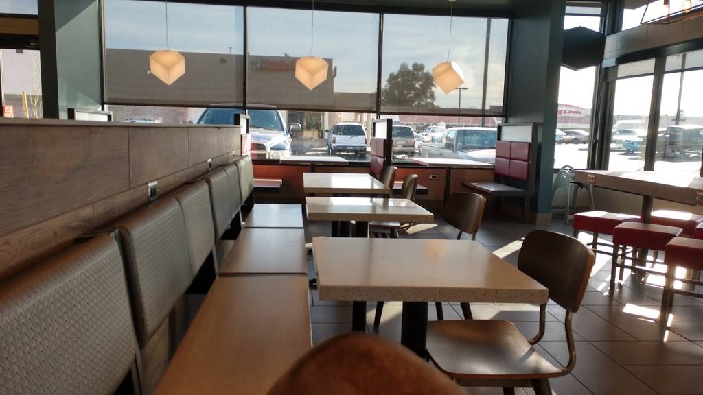 Jack in the Box | restaurant | 3749 S Mission Rd, Tucson, AZ 85713, USA | 5202091880 OR +1 520-209-1880