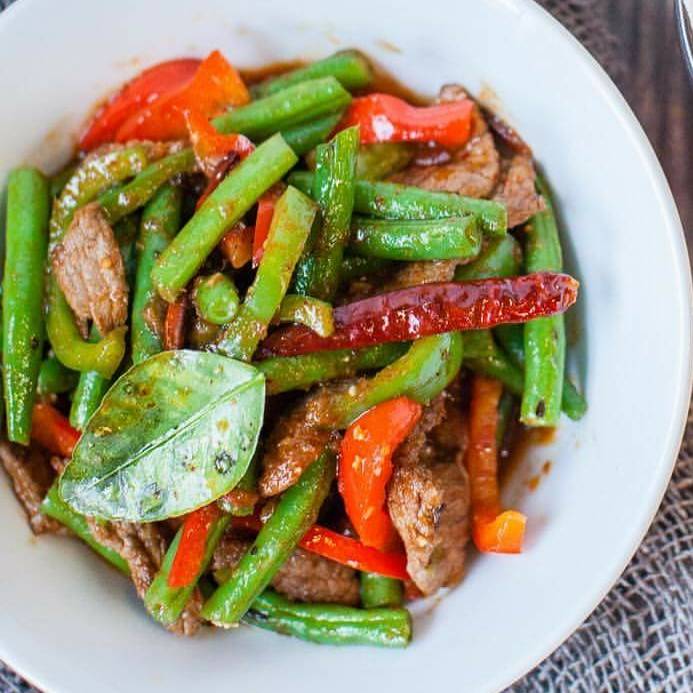 E-San Thai Lents Food Cart | restaurant | 9320 SE Woodstock Blvd, Portland, OR 97266, USA | 5039808322 OR +1 503-980-8322