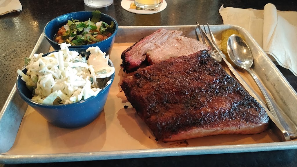 Twin Smokers BBQ | restaurant | 300 Marietta St NW suite 104, Atlanta, GA 30313, USA | 4046984707 OR +1 404-698-4707