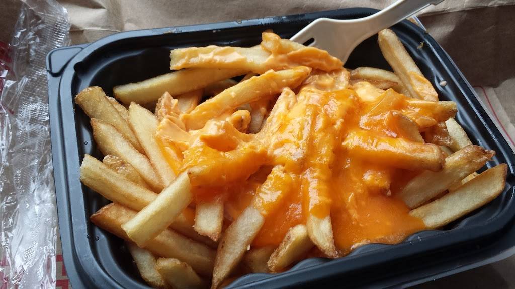 Wendys | restaurant | 450 Bryne Dr, Barrie, ON L4N 9R1, Canada | 7057354143 OR +1 705-735-4143