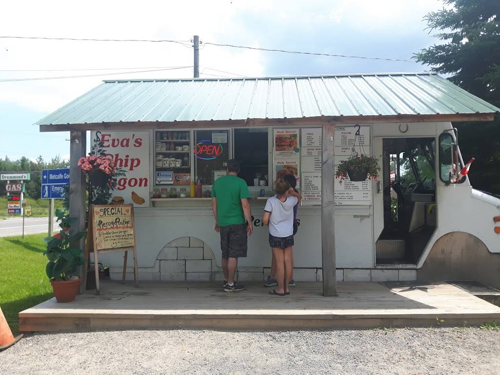 Evas Chip Wagon | restaurant | 5496 Bank St, Gloucester, ON K1X 1G9, Canada | 6138227603 OR +1 613-822-7603