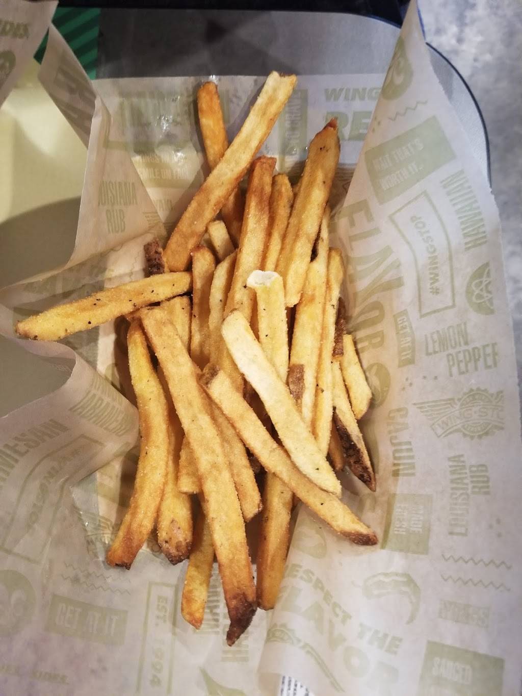 Wingstop | restaurant | 3803 Merle Hay Rd, Des Moines, IA 50310, USA | 5152549464 OR +1 515-254-9464