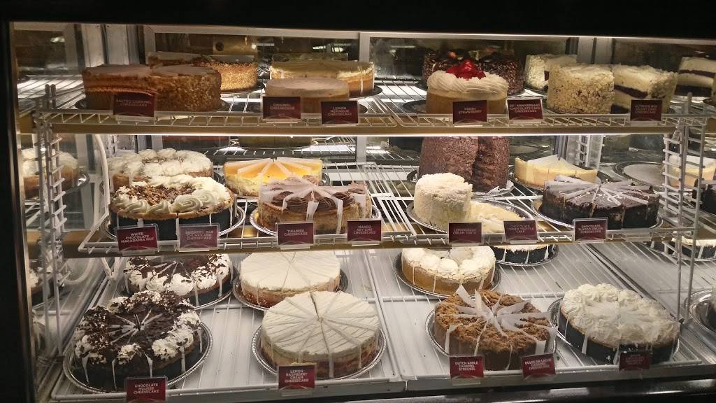 The Cheesecake Factory | restaurant | 875 N Michigan Ave, Chicago, IL 60611, USA | 3123371101 OR +1 312-337-1101