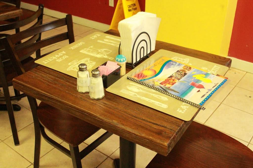 Tropical Island Lounge | night club | 288 N Main St, Spring Valley, NY 10977, USA | 8455170729 OR +1 845-517-0729