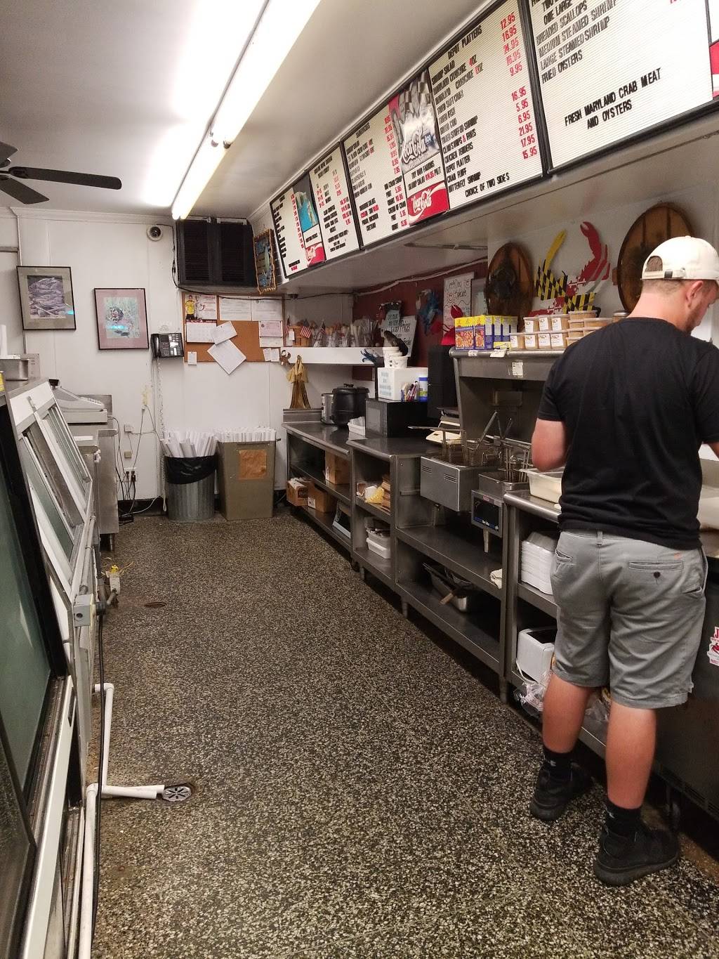 Crab Depot | meal takeaway | 5717 Ritchie Hwy, Brooklyn Park, MD 21225, USA | 4107896722 OR +1 410-789-6722