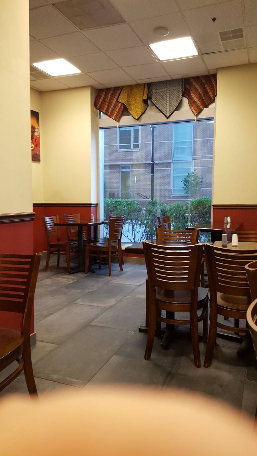 Midtown Kabob | restaurant | 11990 Explorer St, Reston, VA 20190, USA | 7037070118 OR +1 703-707-0118