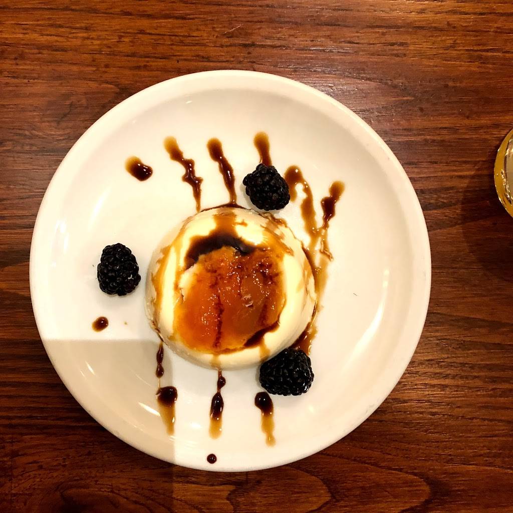 Spacca Napoli Pizzeria | restaurant | 1769 W Sunnyside Ave, Chicago, IL 60640, USA | 7738782420 OR +1 773-878-2420