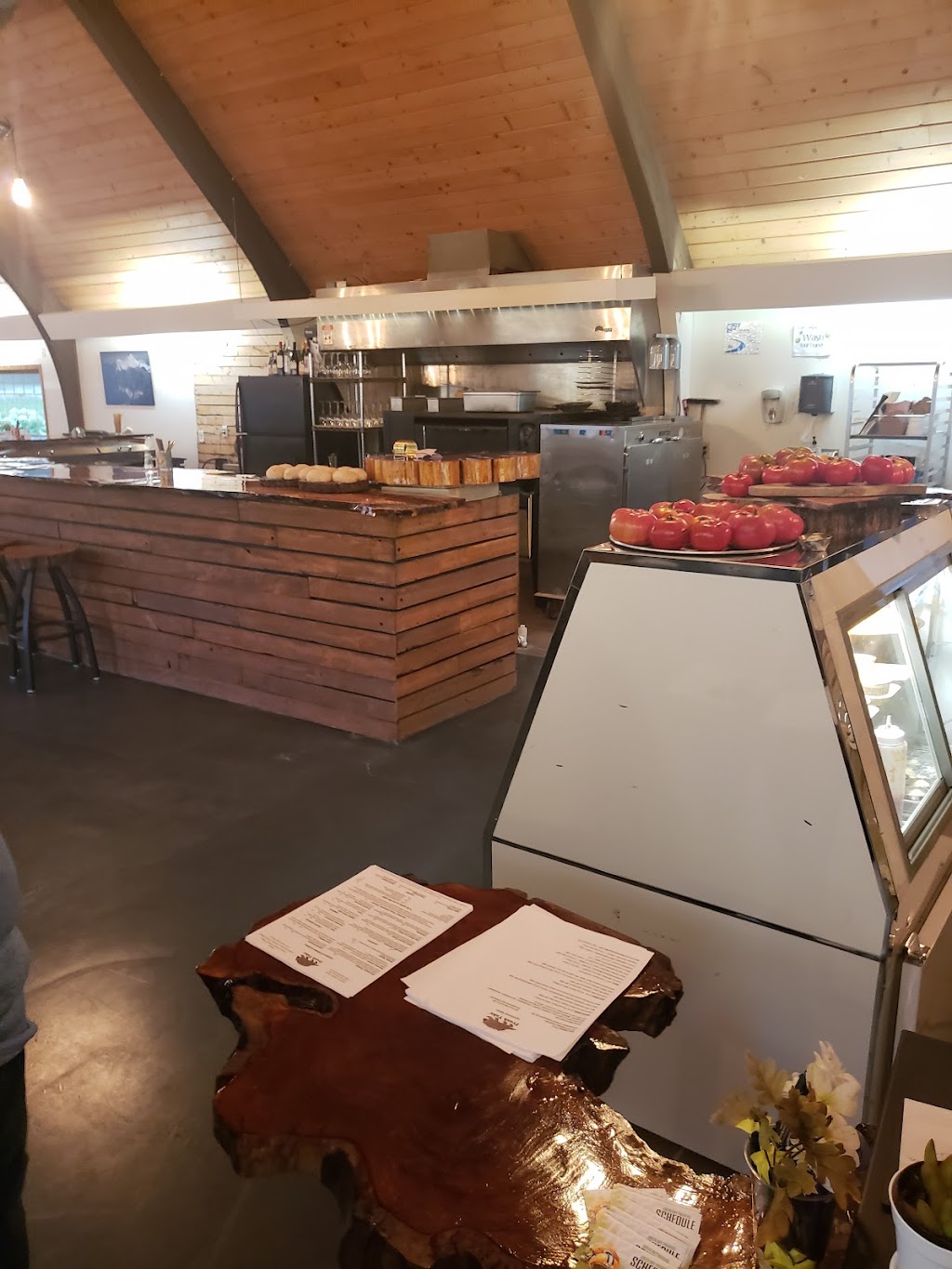 Fresh Take 42 Restaurant | restaurant | 10420 N Water St, Sister Bay, WI 54234, USA | 9208543232 OR +1 920-854-3232