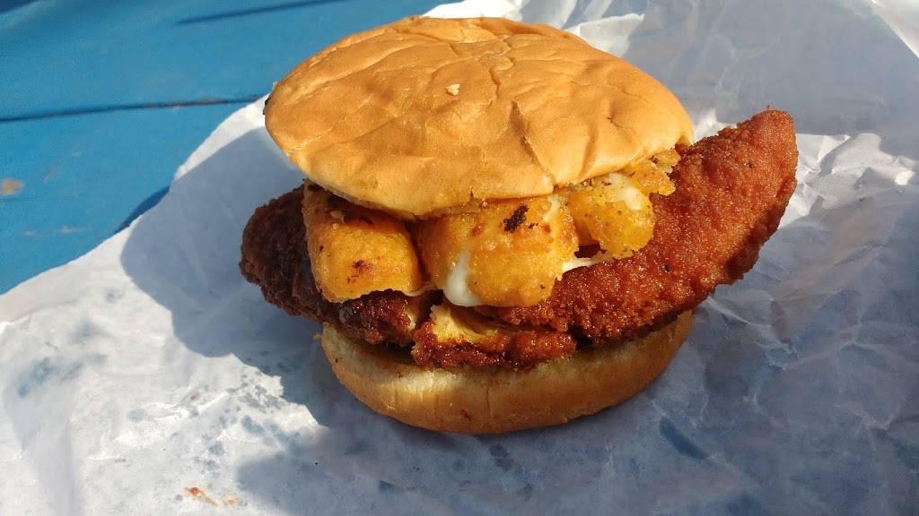 Blue Sky Ice Cream & Hamburgers | restaurant | 15155 Huron River Dr, Romulus, MI 48174, United States | 7349412583 OR +1 734-941-2583