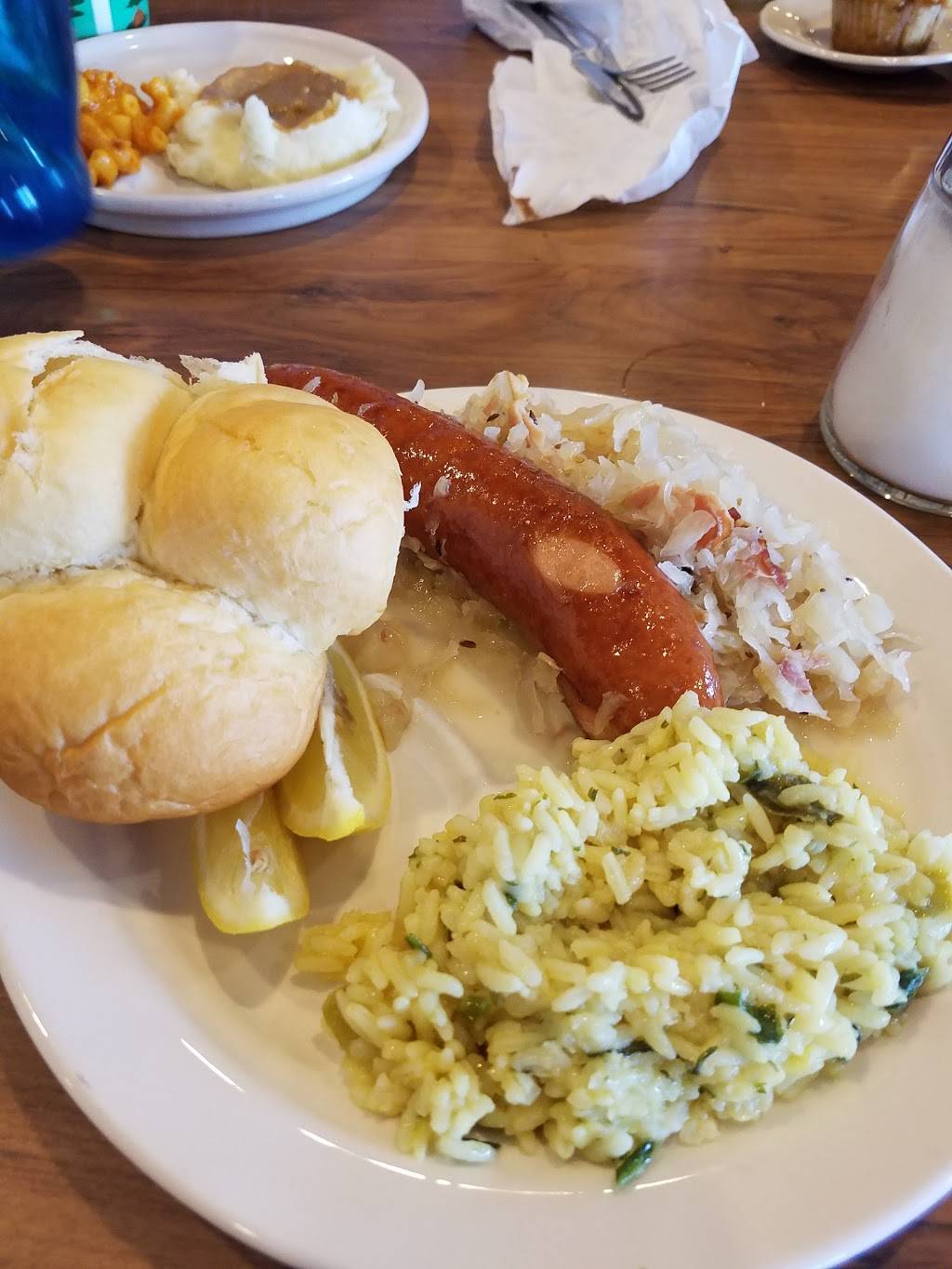 MCL | restaurant | 3630 S East St, Indianapolis, IN 46227, USA | 3177801625 OR +1 317-780-1625