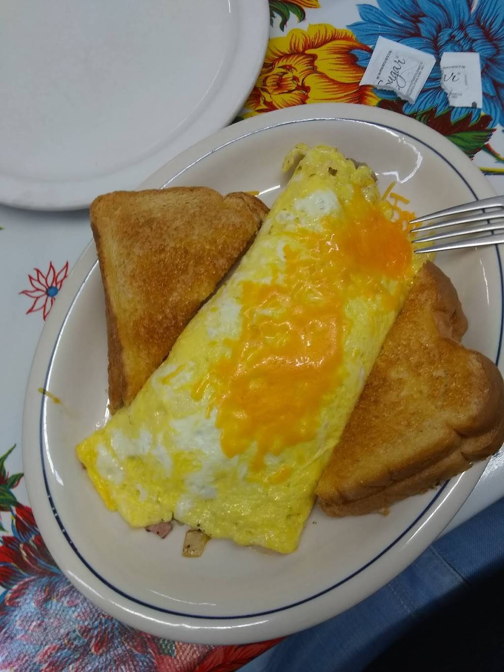 Trailside Restaurant | restaurant | 4723 1st St, New Era, MI 49446, USA | 2318616446 OR +1 231-861-6446