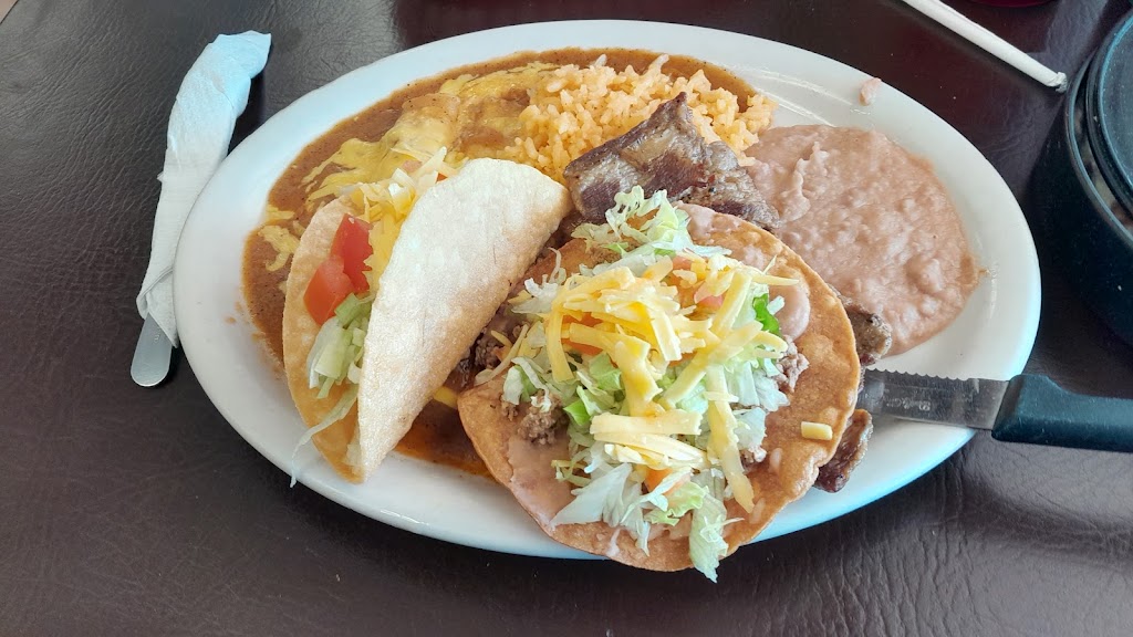 Las Tres Palmas | restaurant | 198 W Batts St, San Benito, TX 78586, USA | 9569235050 OR +1 956-923-5050
