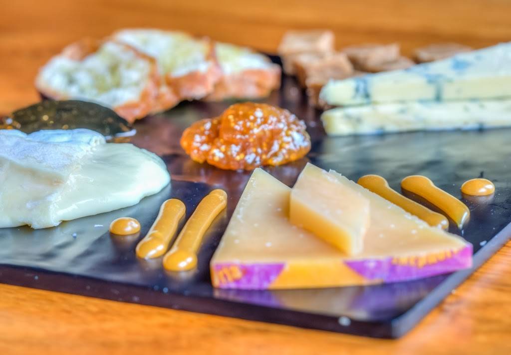 Third & Vine | restaurant | 353 3rd St, Jersey City, NJ 07302, USA | 2015338309 OR +1 201-533-8309