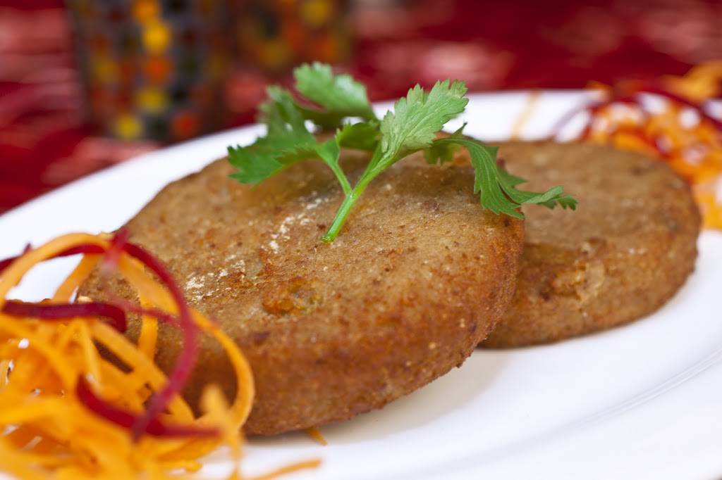 Aangan | restaurant | 2701 Broadway, New York, NY 10025, USA | 2122804100 OR +1 212-280-4100