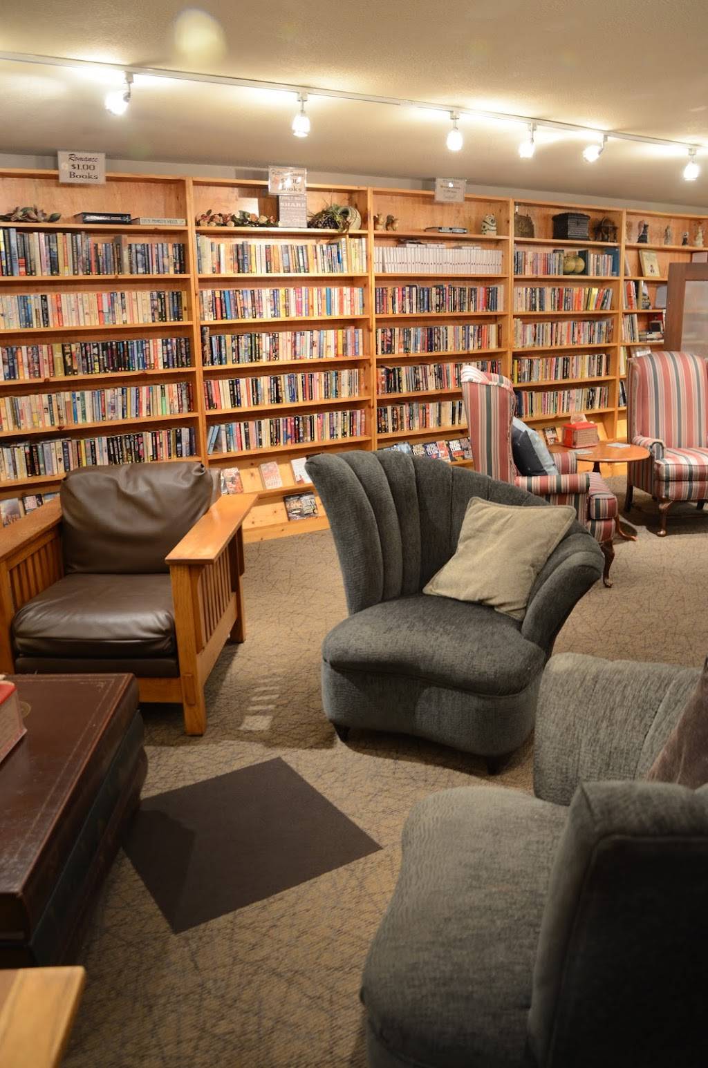 Coffee Attic & Book Cellar | cafe | 604 Washington Ave, Iowa Falls, IA 50126, USA | 6416486771 OR +1 641-648-6771