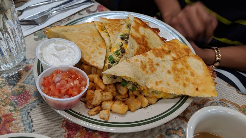 Breakfast Club | restaurant | 24255 Novi Rd, Novi, MI 48375, USA | 2487738038 OR +1 248-773-8038