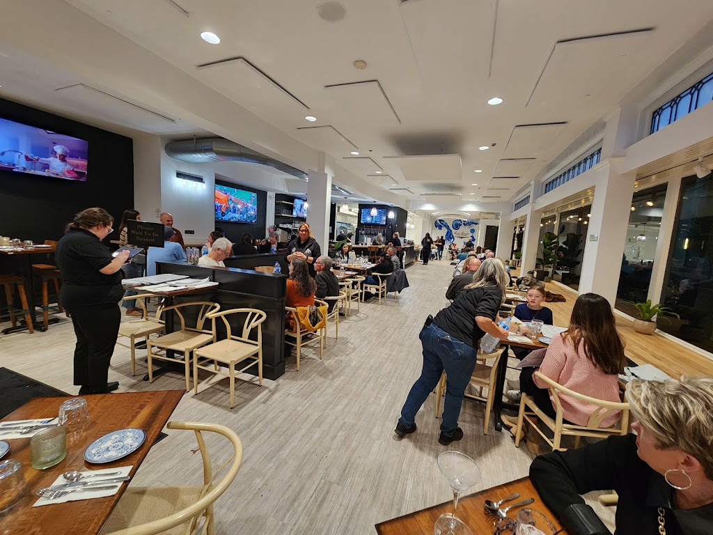 Mesa Moreira | restaurant | 58 W Market St, York, PA 17401, USA | 7176501499 OR +1 717-650-1499