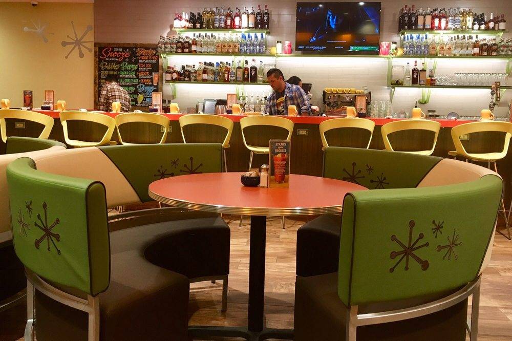 Snooze an A.M. Eatery | restaurant | 3211 Oak Lawn Ave Suite A, Dallas, TX 75219, USA | 4694807250 OR +1 469-480-7250