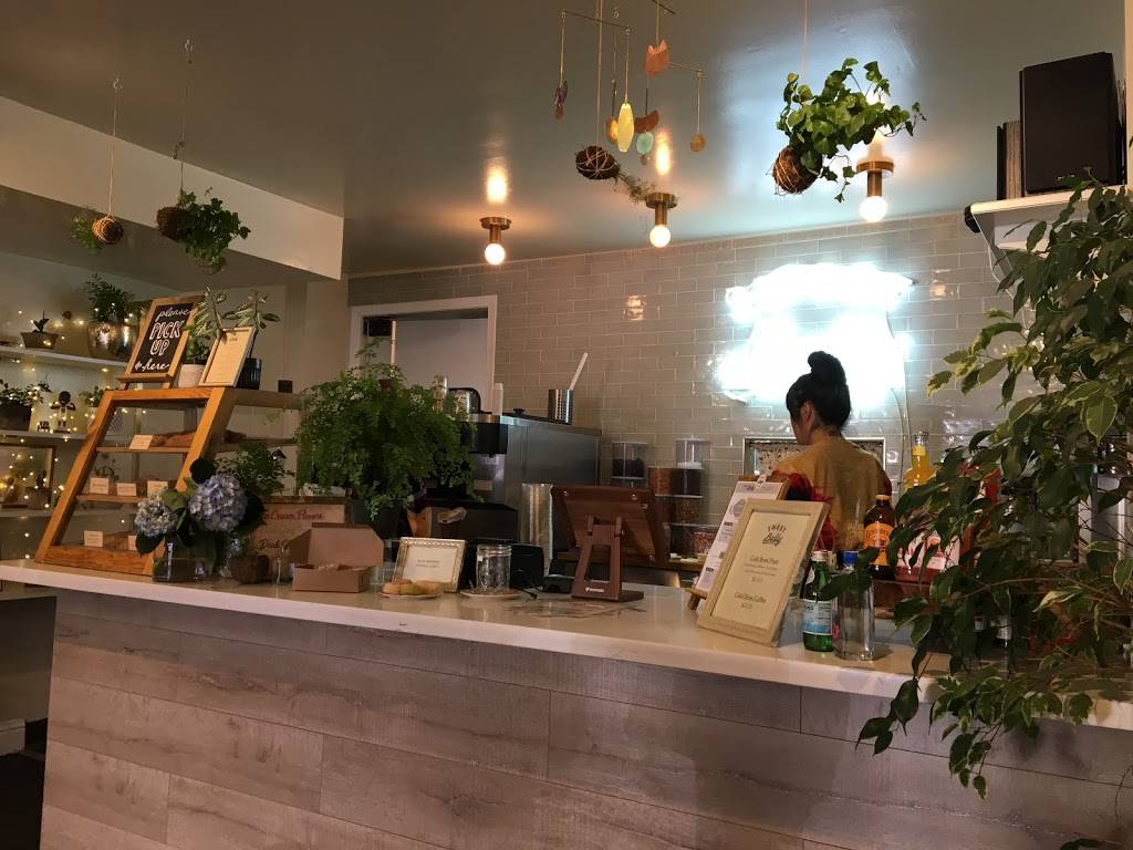 Sweet Belly Desserts | bakery | 435 19th St, Oakland, CA 94612, USA | 5108397295 OR +1 510-839-7295