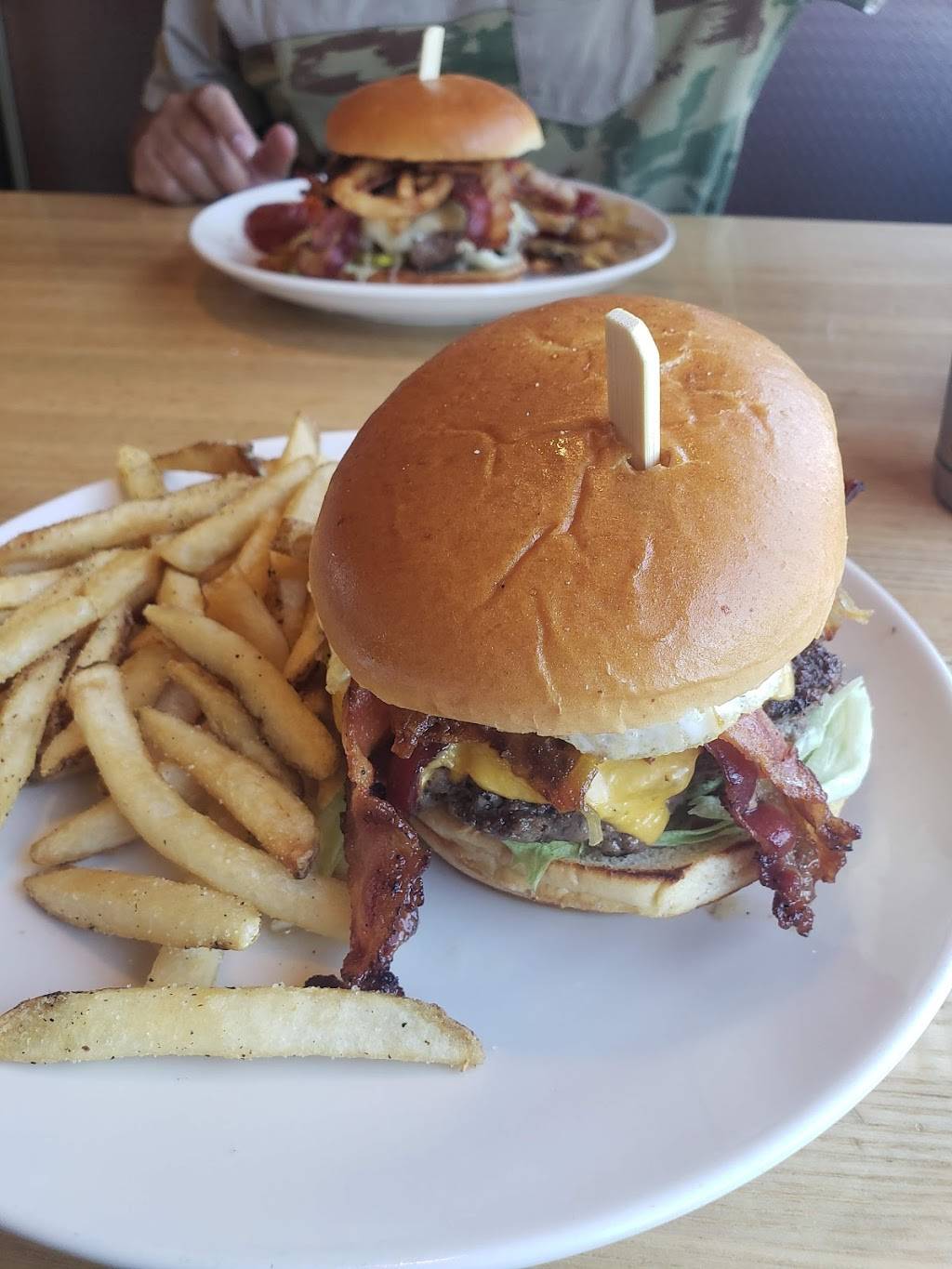 Applebees Grill + Bar | restaurant | 1635 W, NV-573, North Las Vegas, NV 89032, USA | 7026576483 OR +1 702-657-6483