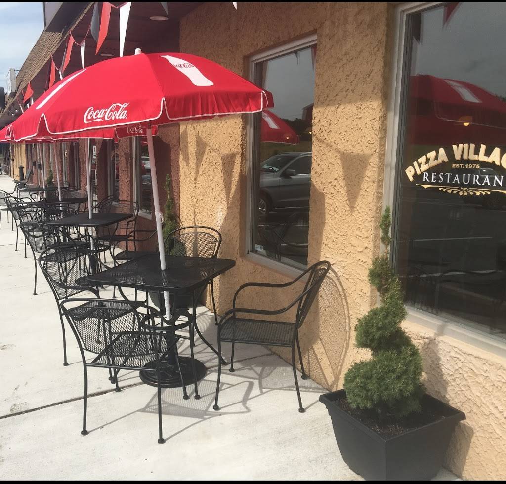 Pizza Village V | restaurant | 2355 Old Post Rd, Coplay, PA 18037, USA | 6102621300 OR +1 610-262-1300