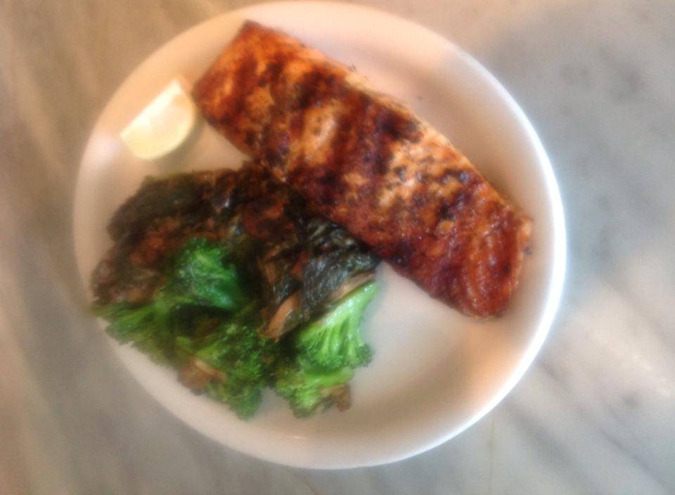 Santorinis | restaurant | 165 Atlantic Ave, Lynbrook, NY 11563, USA | 5165939600 OR +1 516-593-9600