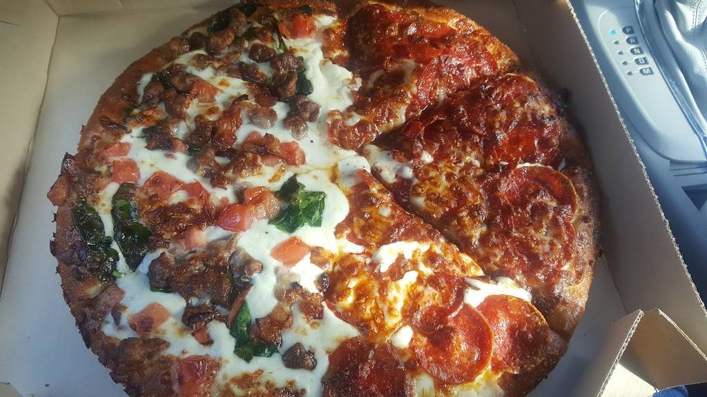 Pizza Hut | restaurant | 2303 N Rolling Rd, Baltimore, MD 21244, USA | 4102657766 OR +1 410-265-7766