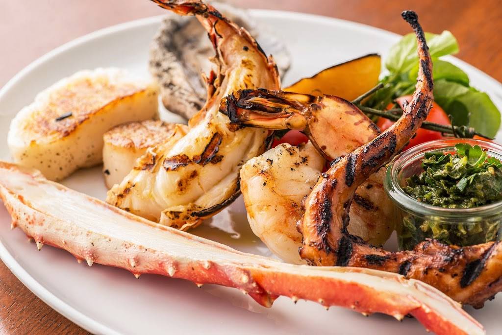 Stetsons Modern Steak + Sushi | restaurant | 151 E Wacker Dr, Chicago, IL 60601, USA | 3122394491 OR +1 312-239-4491