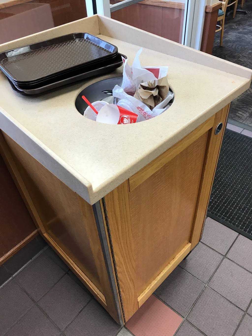 Wendys | restaurant | 2750 Carl T Jones Dr SE, Huntsville, AL 35802, USA | 2568800894 OR +1 256-880-0894