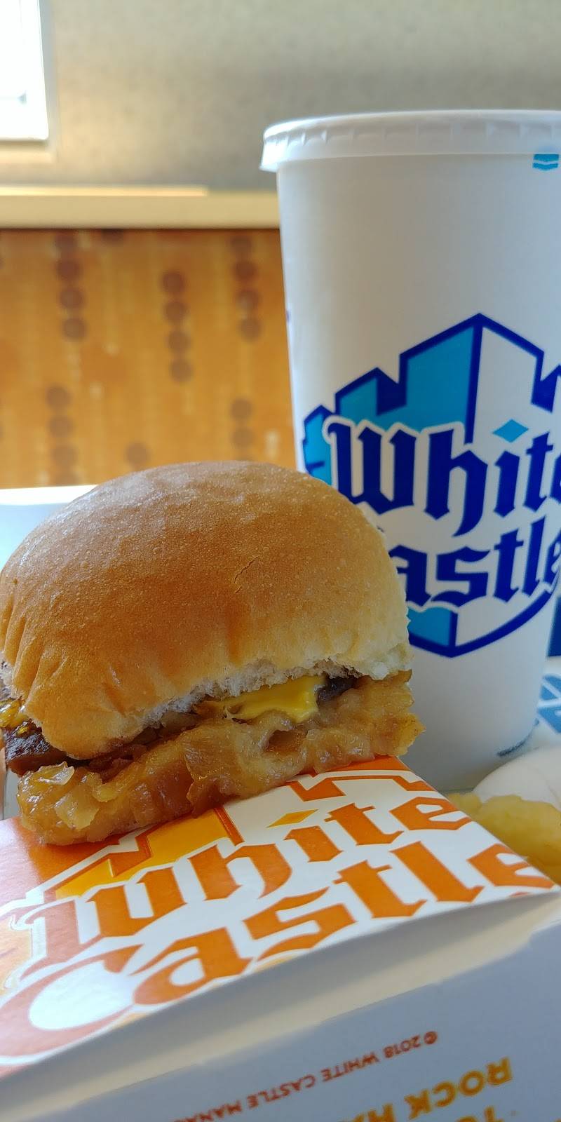 White Castle | restaurant | 1801 E Markland Ave, Kokomo, IN 46901, USA | 7658682731 OR +1 765-868-2731