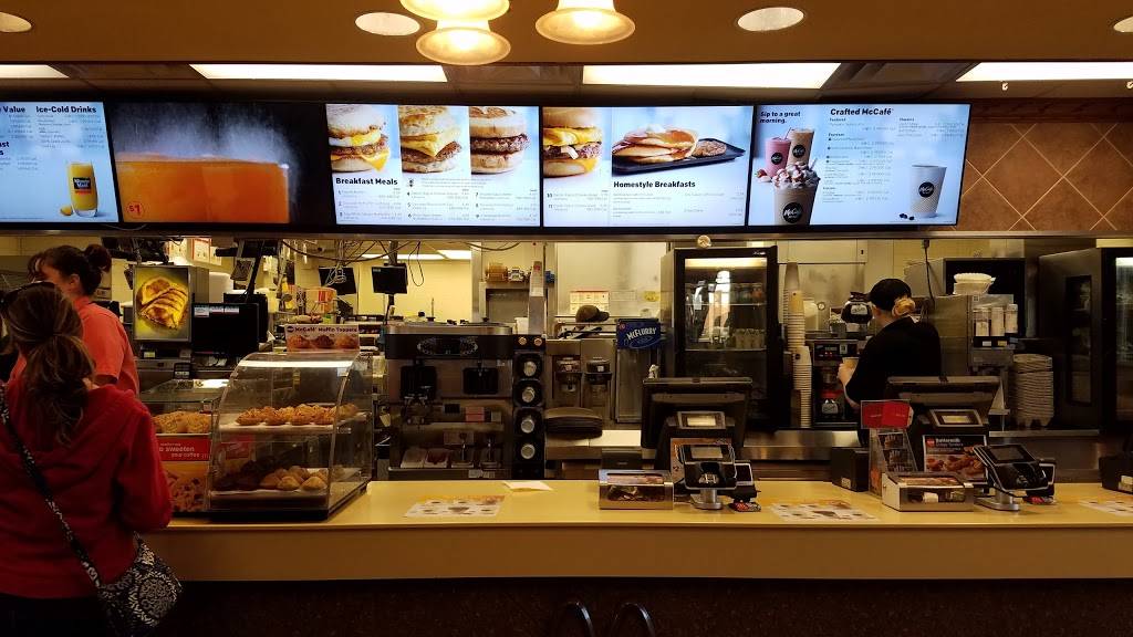 McDonalds | cafe | 410 N 13th St, Decatur, IN 46733, USA | 2607248812 OR +1 260-724-8812