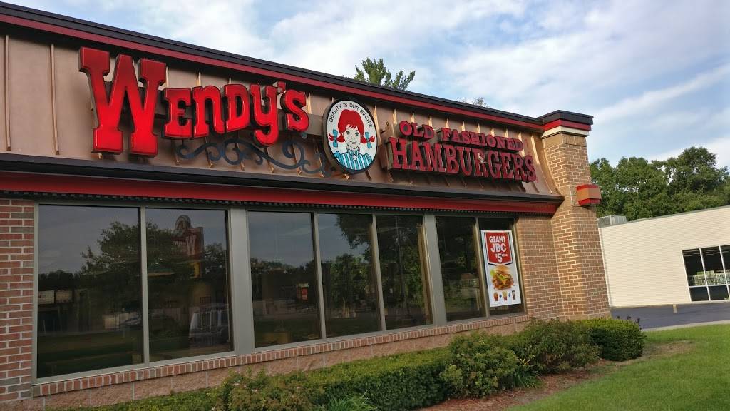 Wendys | restaurant | 816 E 16th St, Holland, MI 49423, USA | 6163943048 OR +1 616-394-3048