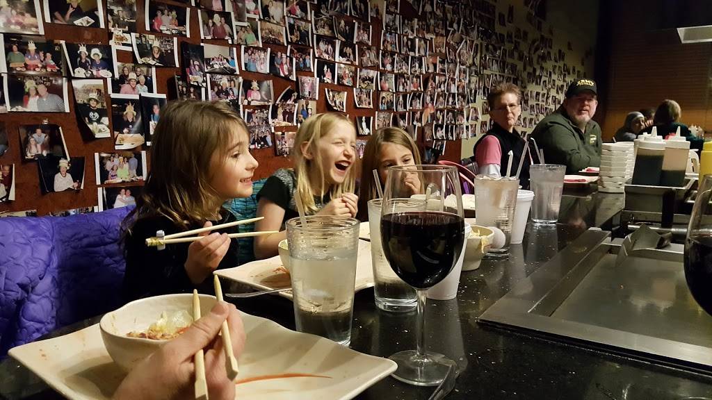 Osaka Japanese Steakhouse | restaurant | 2476 Commons Blvd, Beavercreek, OH 45431, USA | 9373201188 OR +1 937-320-1188