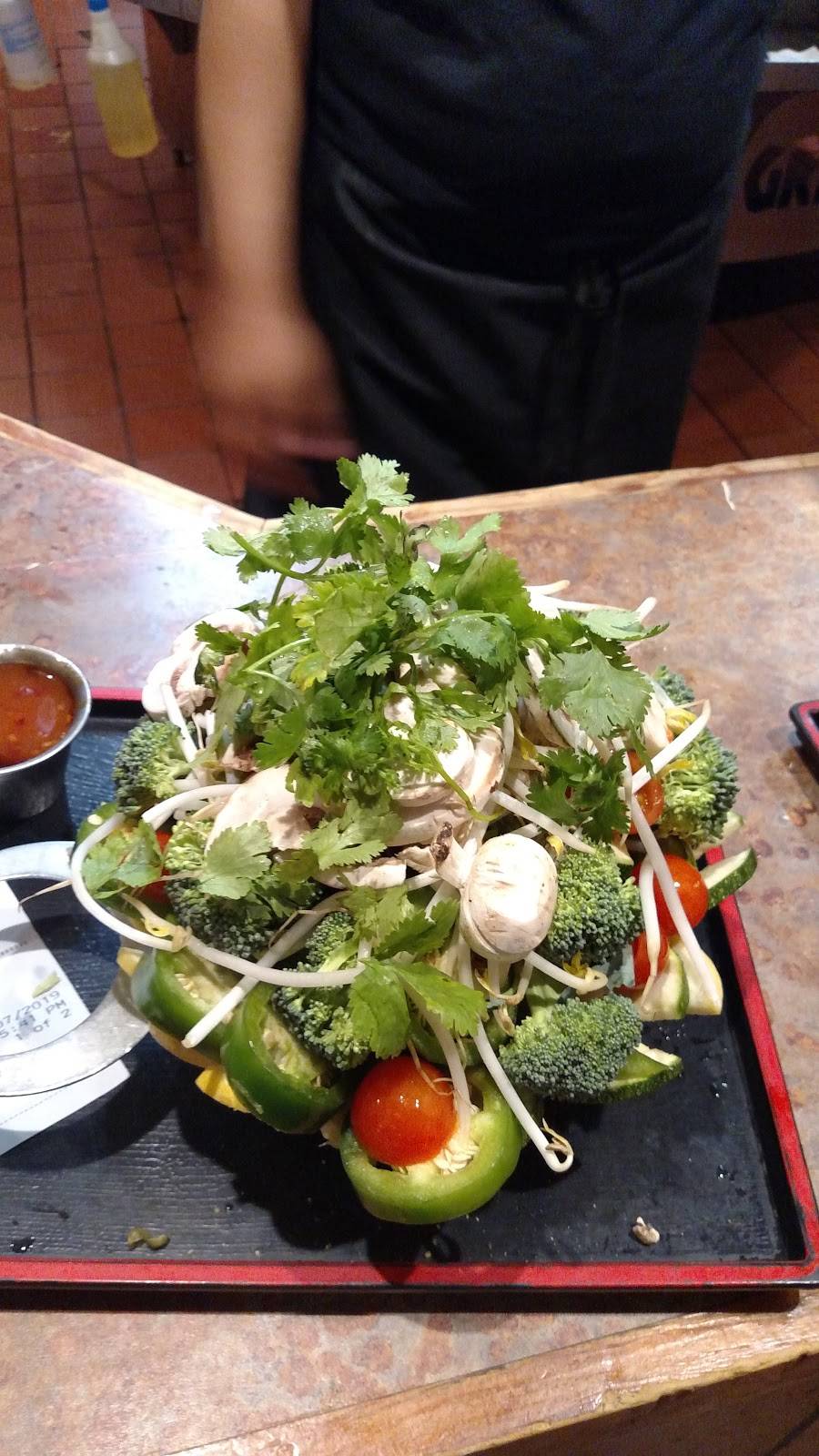 Genghis Grill | restaurant | 1231 Vann Dr #16, Jackson, TN 38305, USA | 7317360166 OR +1 731-736-0166