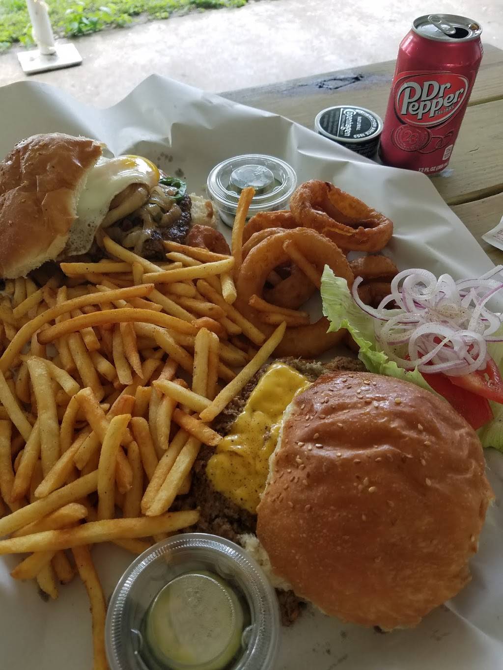 The Texas Road Stand | cafe | 962 TX-21, Cedar Creek, TX 78612, USA | 5128276215 OR +1 512-827-6215