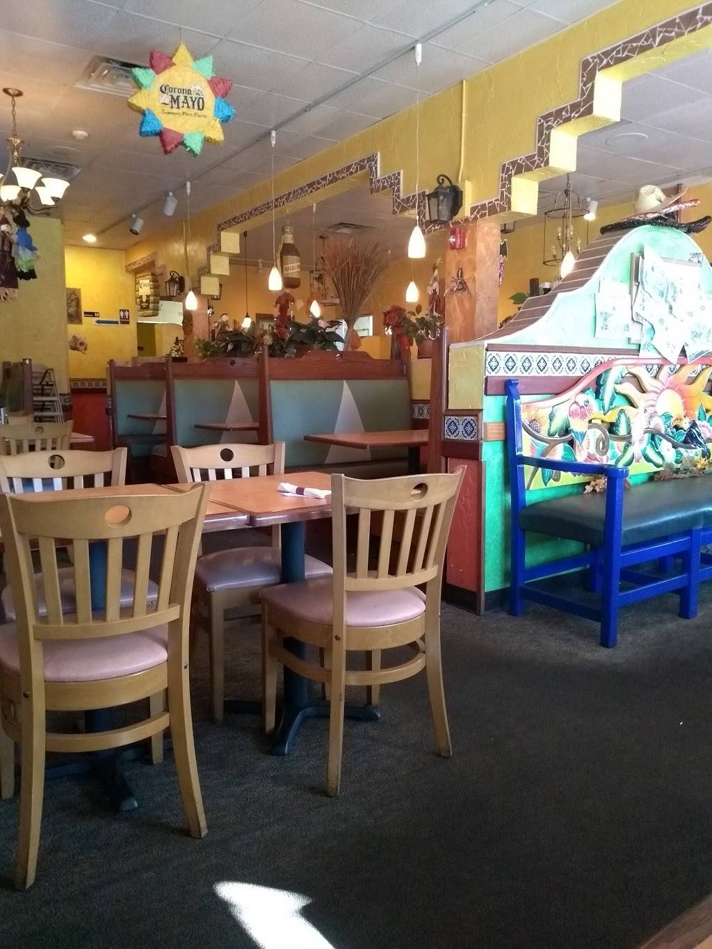Ixtapa Mexican Grill & Cantina | restaurant | 349 Main St, Woburn, MA 01801, USA | 7817591250 OR +1 781-759-1250
