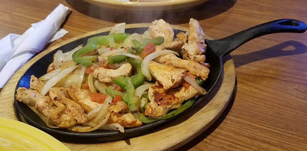 7 Leguas Mexican Grille | restaurant | 8501 E Colfax Ave, Denver, CO 80220, USA | 3039548148 OR +1 303-954-8148