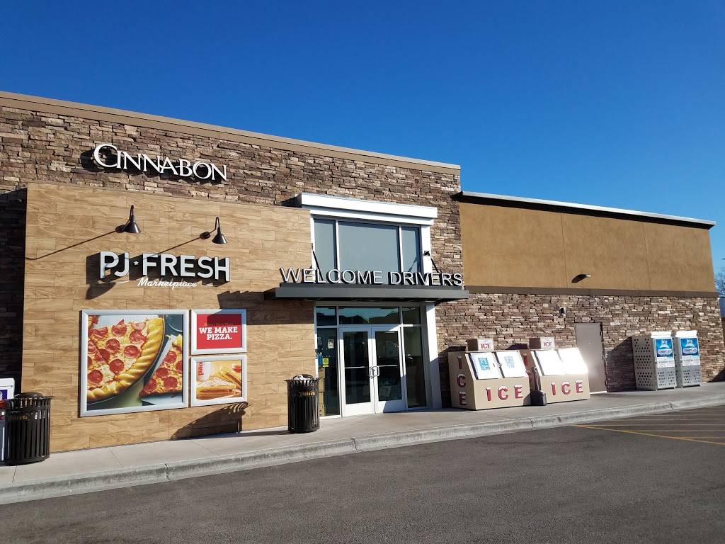 Pilot Travel Center | restaurant | 170 W North Ave, Carol Stream, IL 60188, USA | 6305100156 OR +1 630-510-0156