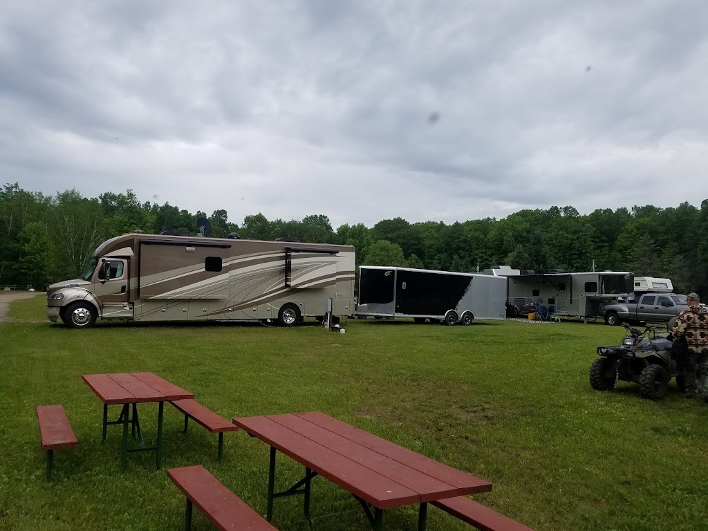 9 Mile All Sport Resort | restaurant | N5751 WI-55, White Lake, WI 54491, USA | 7154848908 OR +1 715-484-8908